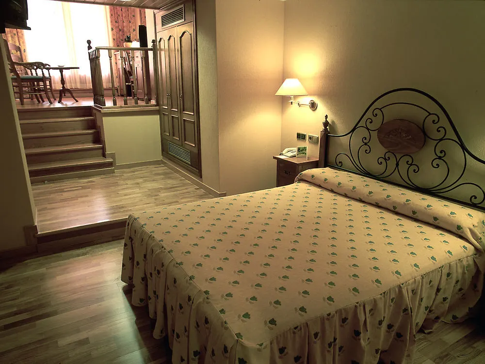 Hotel Can Boix De Peramola 4*,